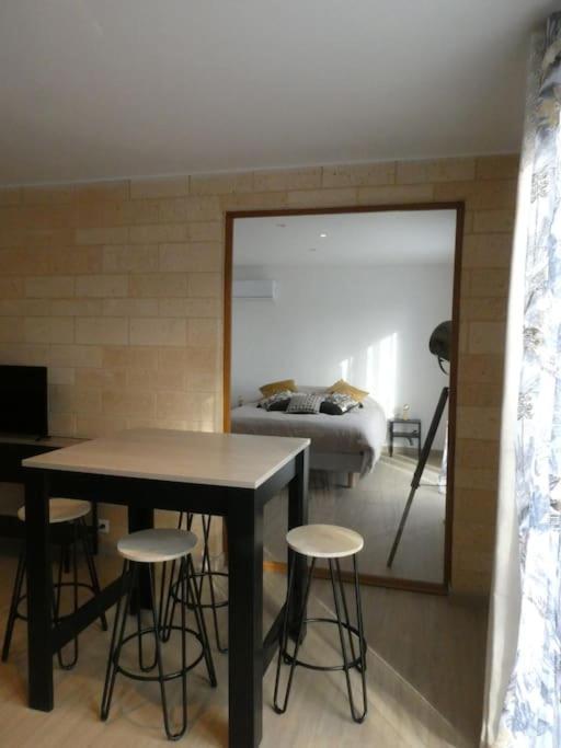 Manava Apartment Claveyson Екстериор снимка